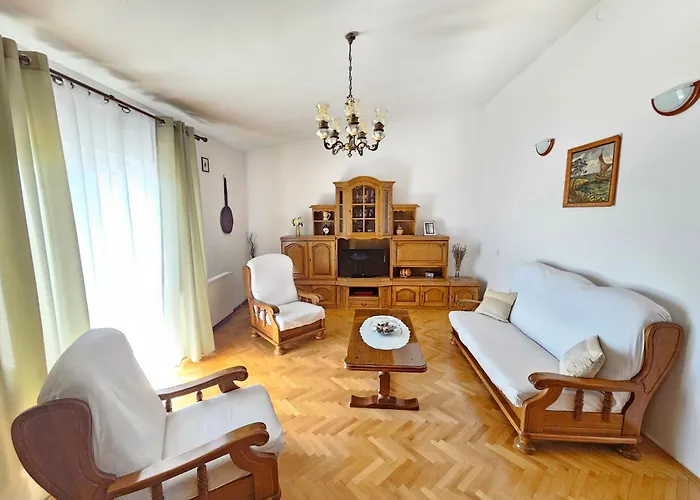 Apartments Brkulj